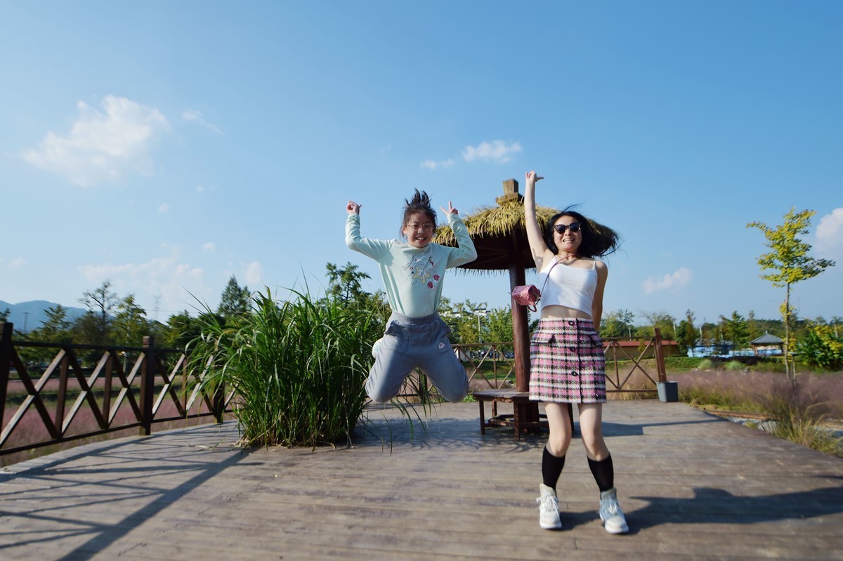 致自己之八：中年少女也可以在皖南的粉黛里风情万种！14-24原片直出