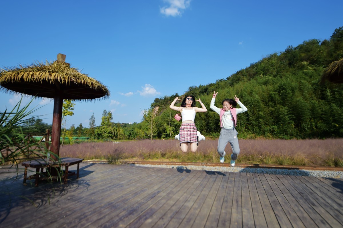 致自己之八：中年少女也可以在皖南的粉黛里风情万种！14-24原片直出