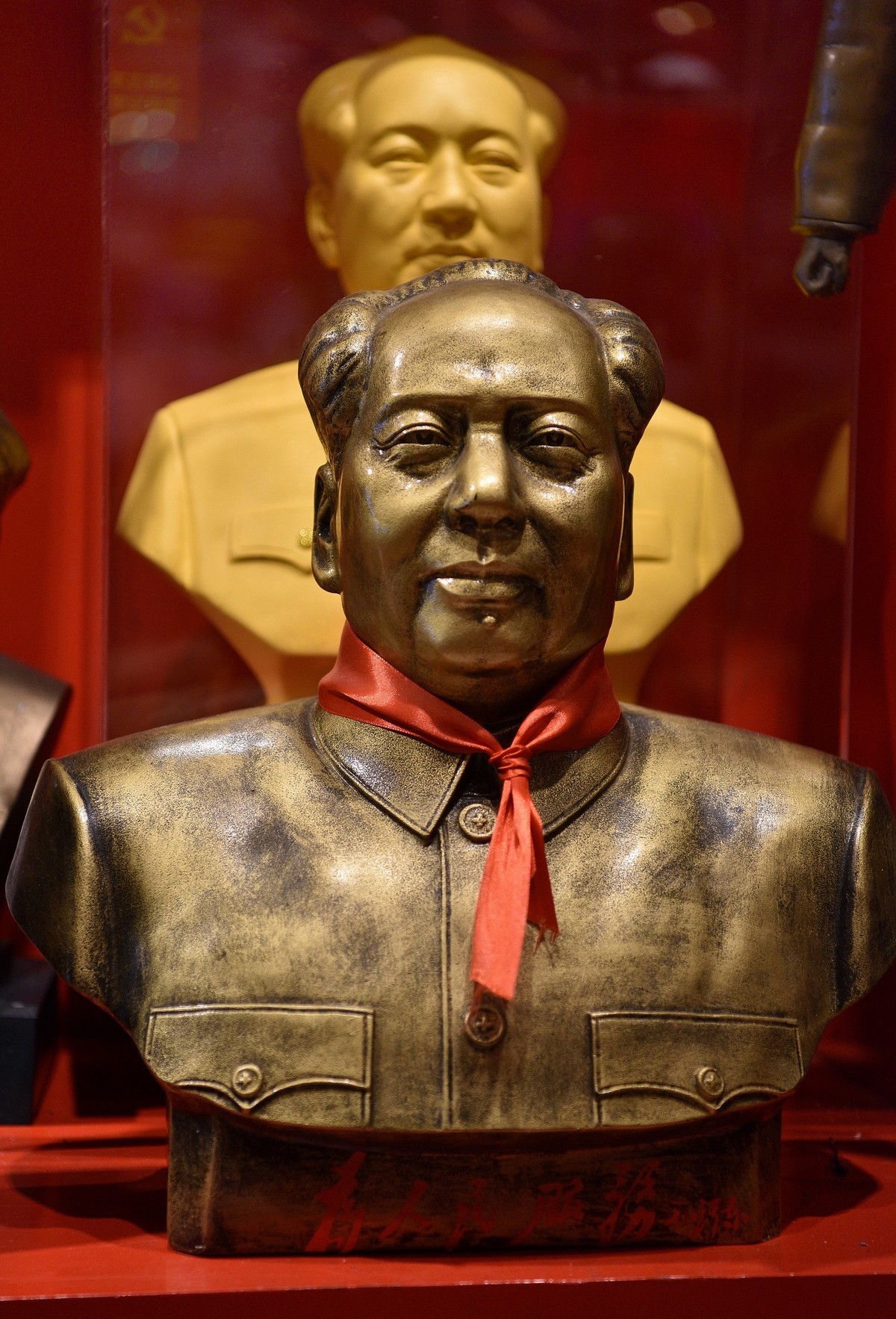 井冈山红色领袖雕像纪念品店-1