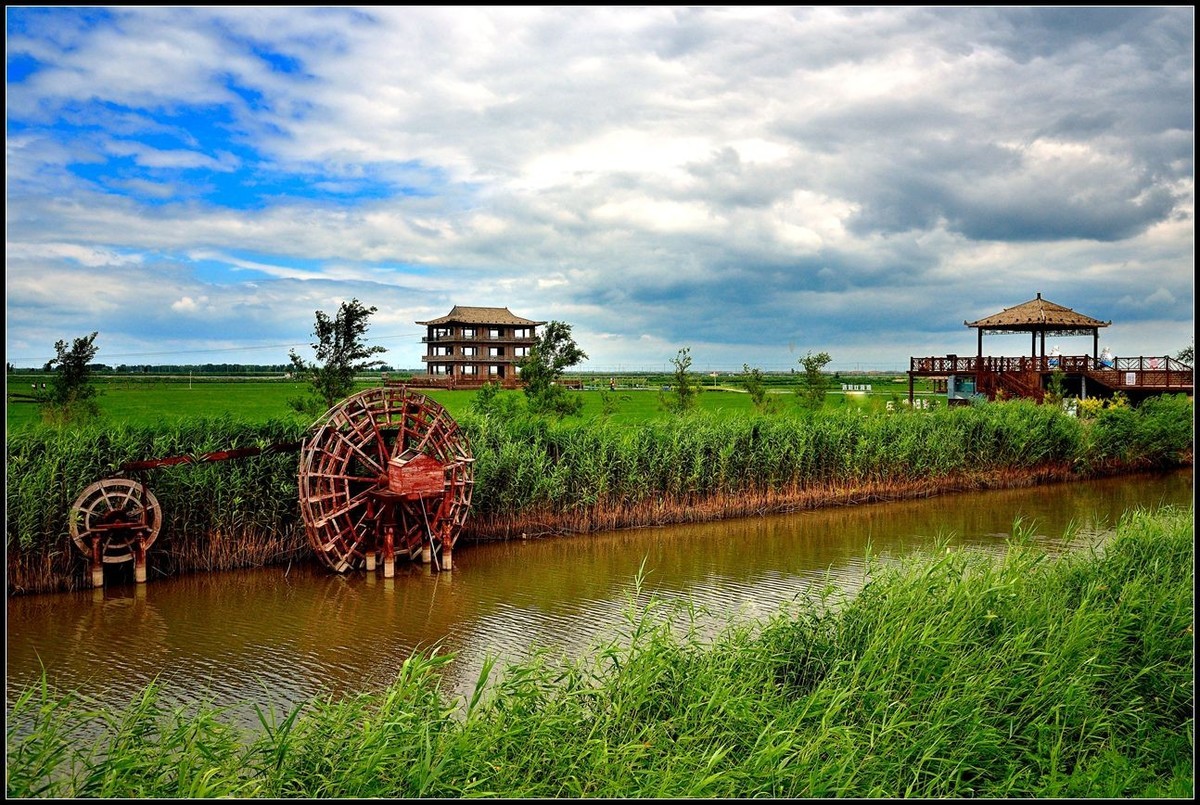 辽宁盘锦红海滩
