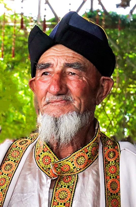 罗布人村寨---罗布人是古老的民族之一 生活在新疆的塔克拉玛干沙漠 塔里木河边