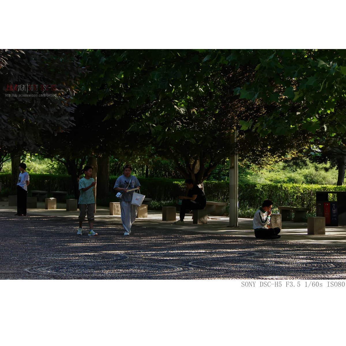 还有人用这老机子吗，今天拿它晒晒