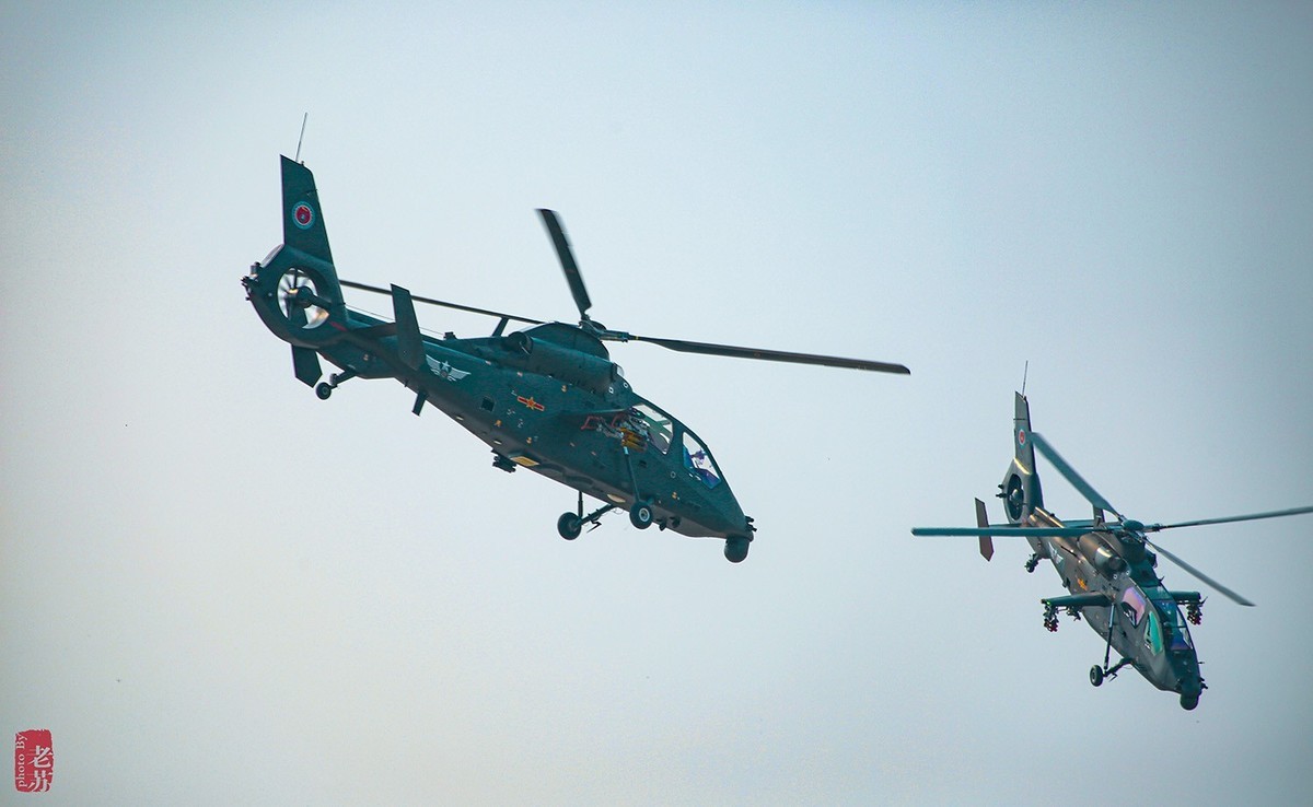 第六届中国天津国际直升机博览会飞行表演掠影