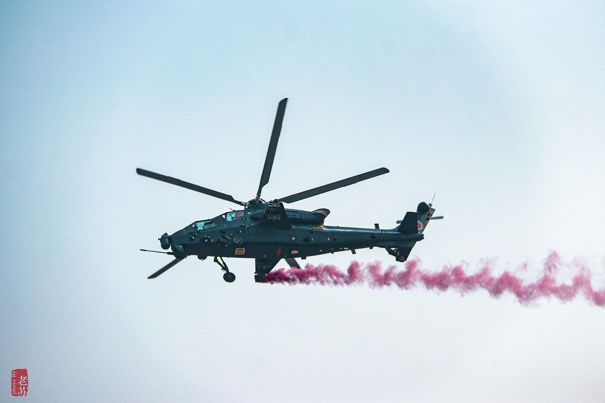 第六届中国天津国际直升机博览会飞行表演掠影