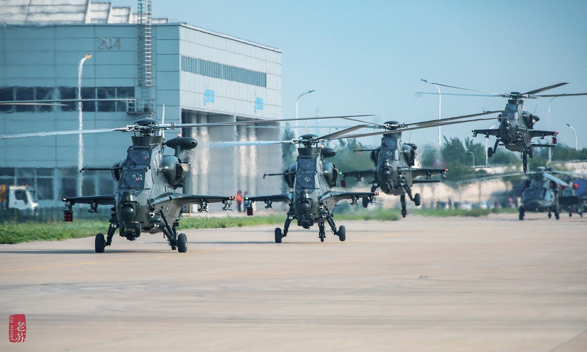 第六届中国天津国际直升机博览会飞行表演掠影