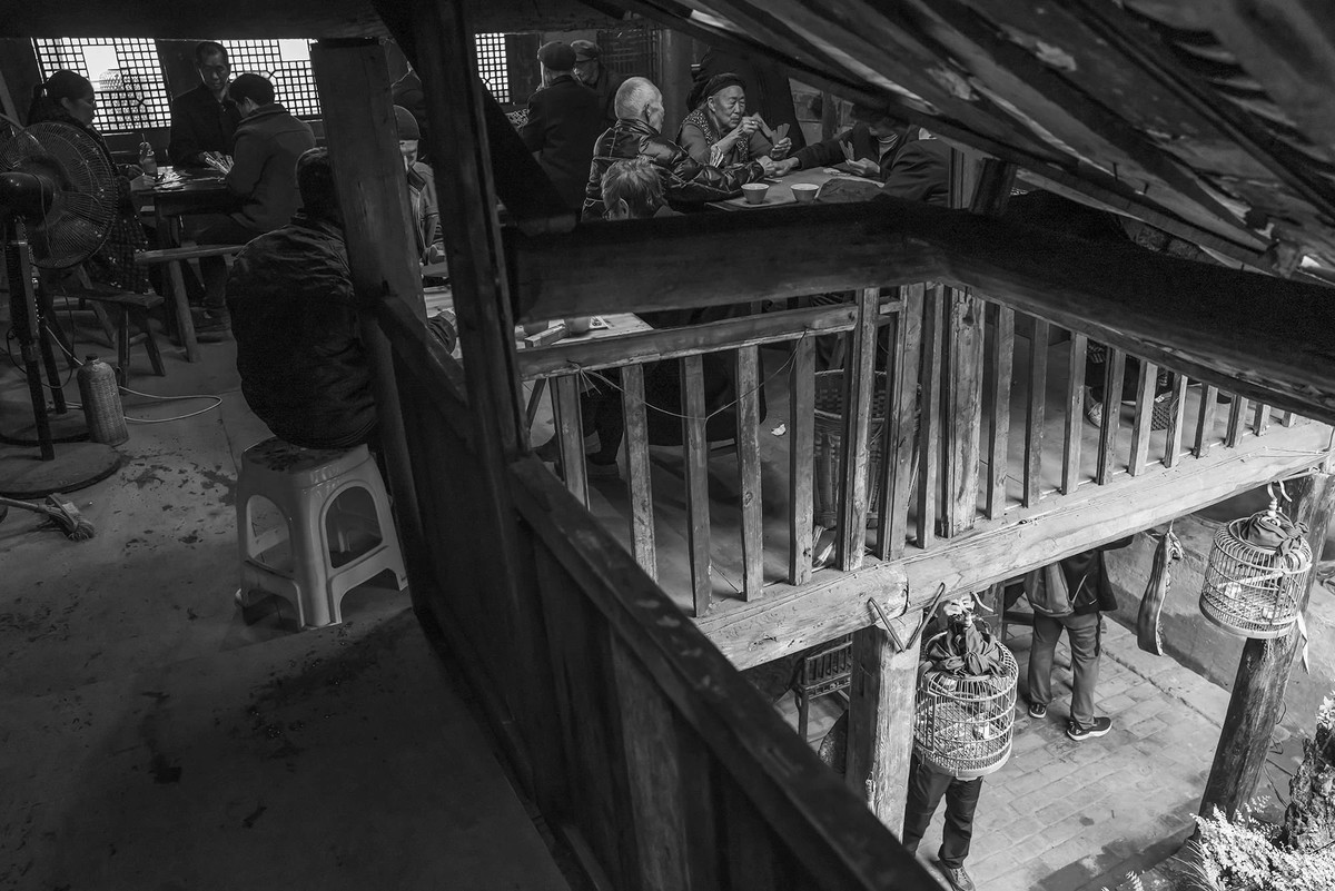 纪实摄影 | 四川人生活真实写照：来壶茶，摆会儿龙门阵