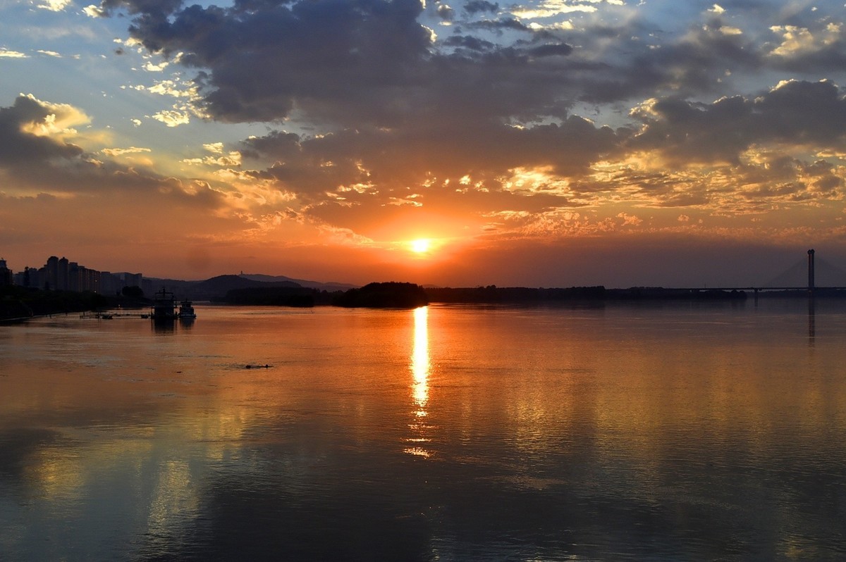 汉江晚霞