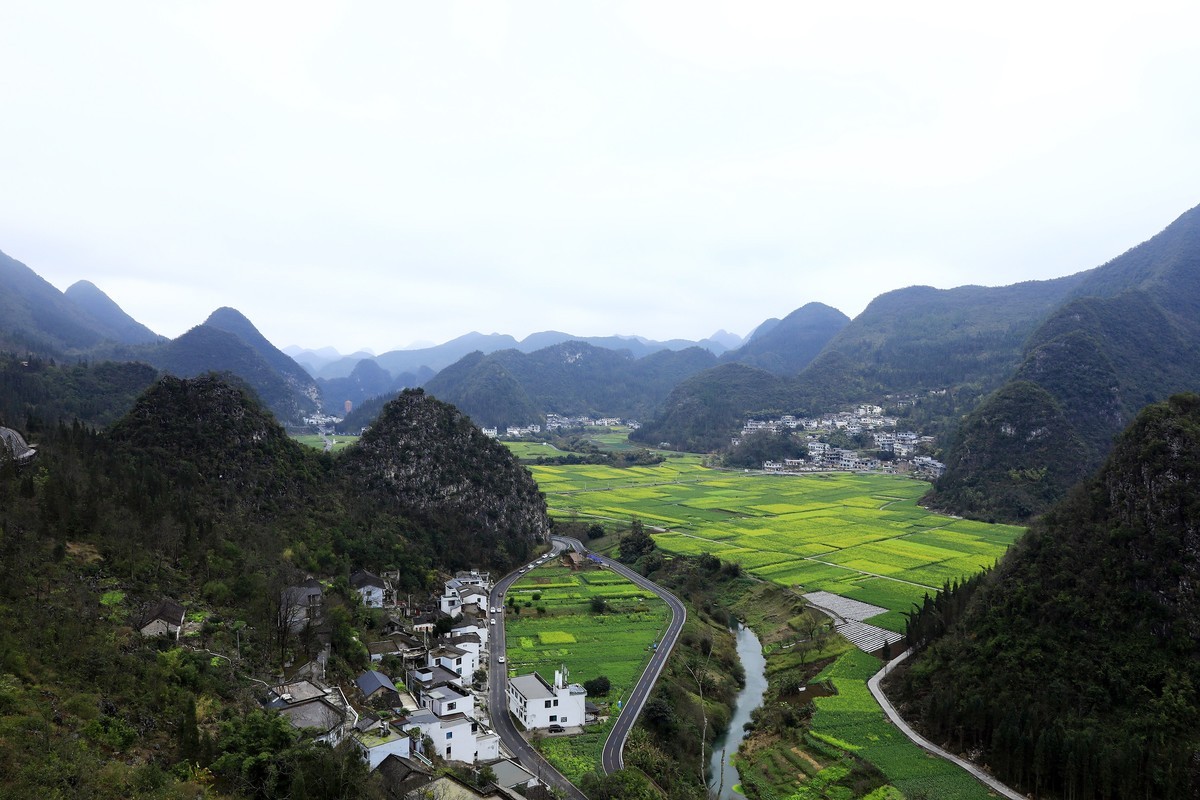 贵州兴义万峰林