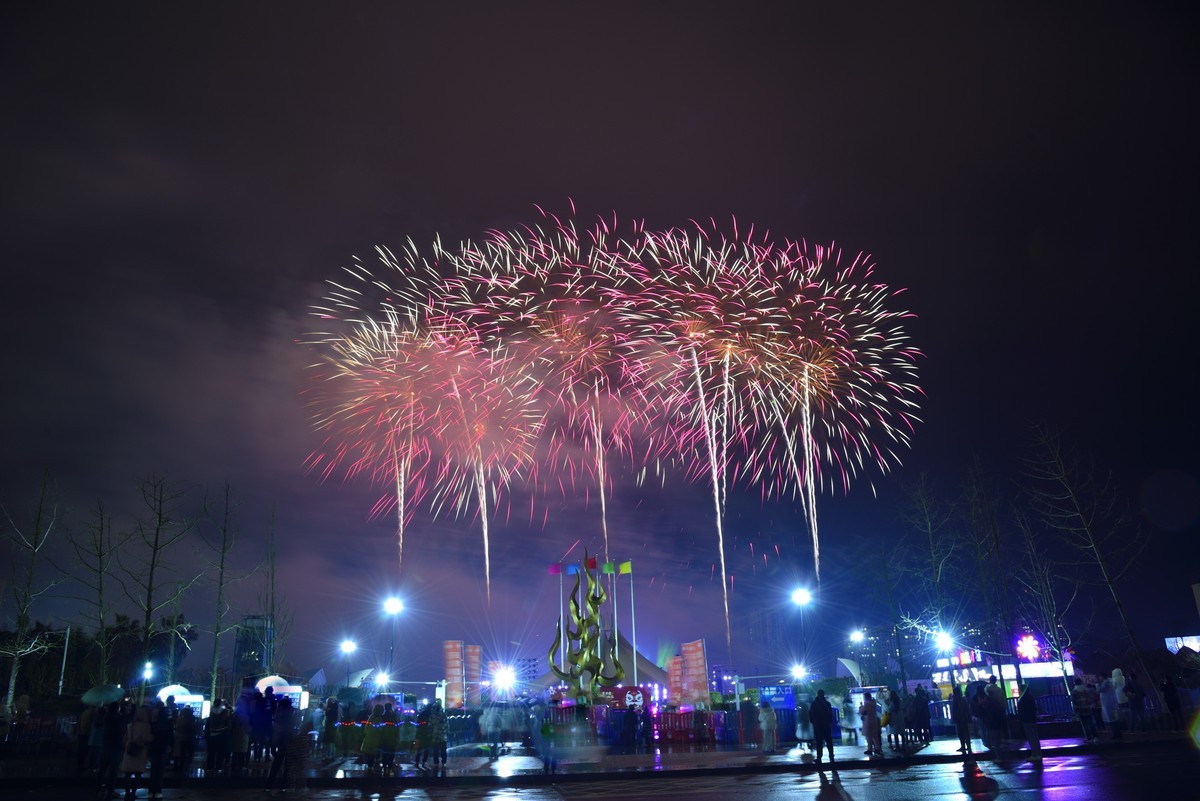 万家灯火  相聚元霄