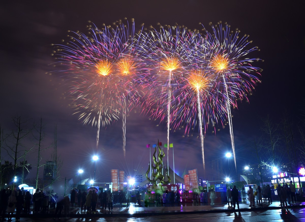 万家灯火  相聚元霄