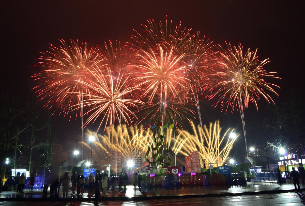 万家灯火  相聚元霄