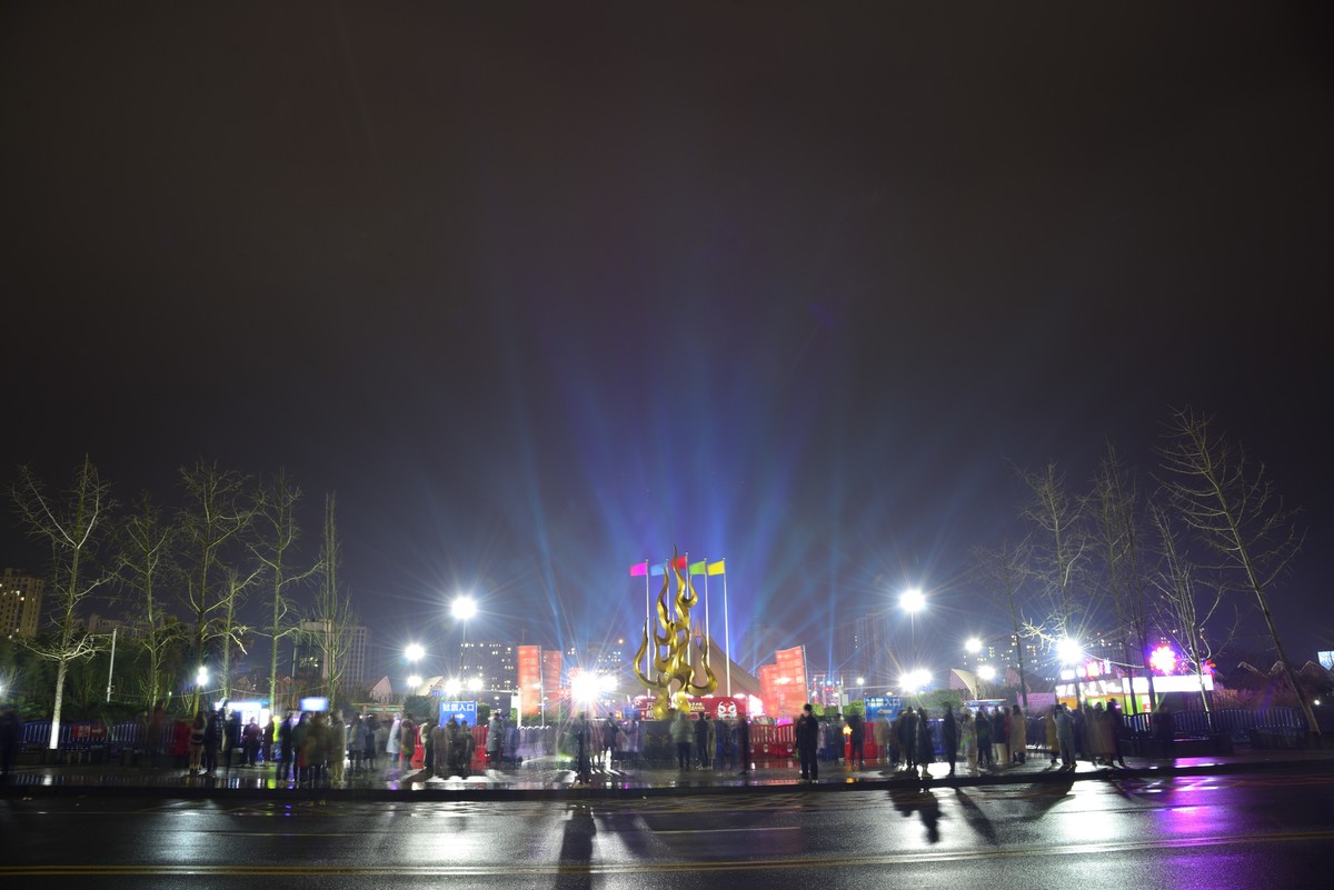 万家灯火  相聚元霄