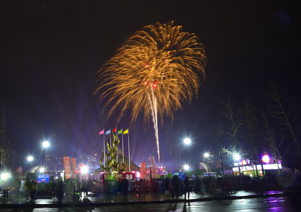 万家灯火  相聚元霄