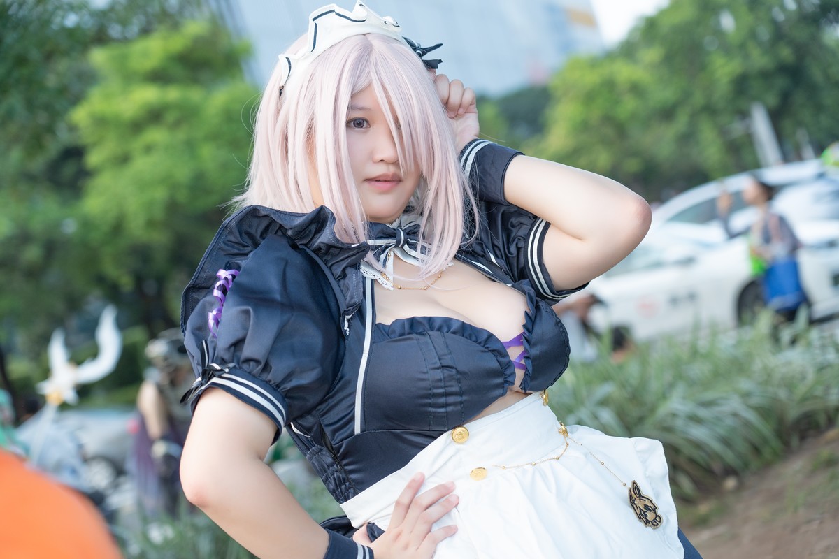 【玛修女仆装COS】-天空真的好大