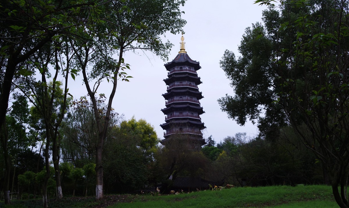 深秋的园林景观（太苦玛标头）