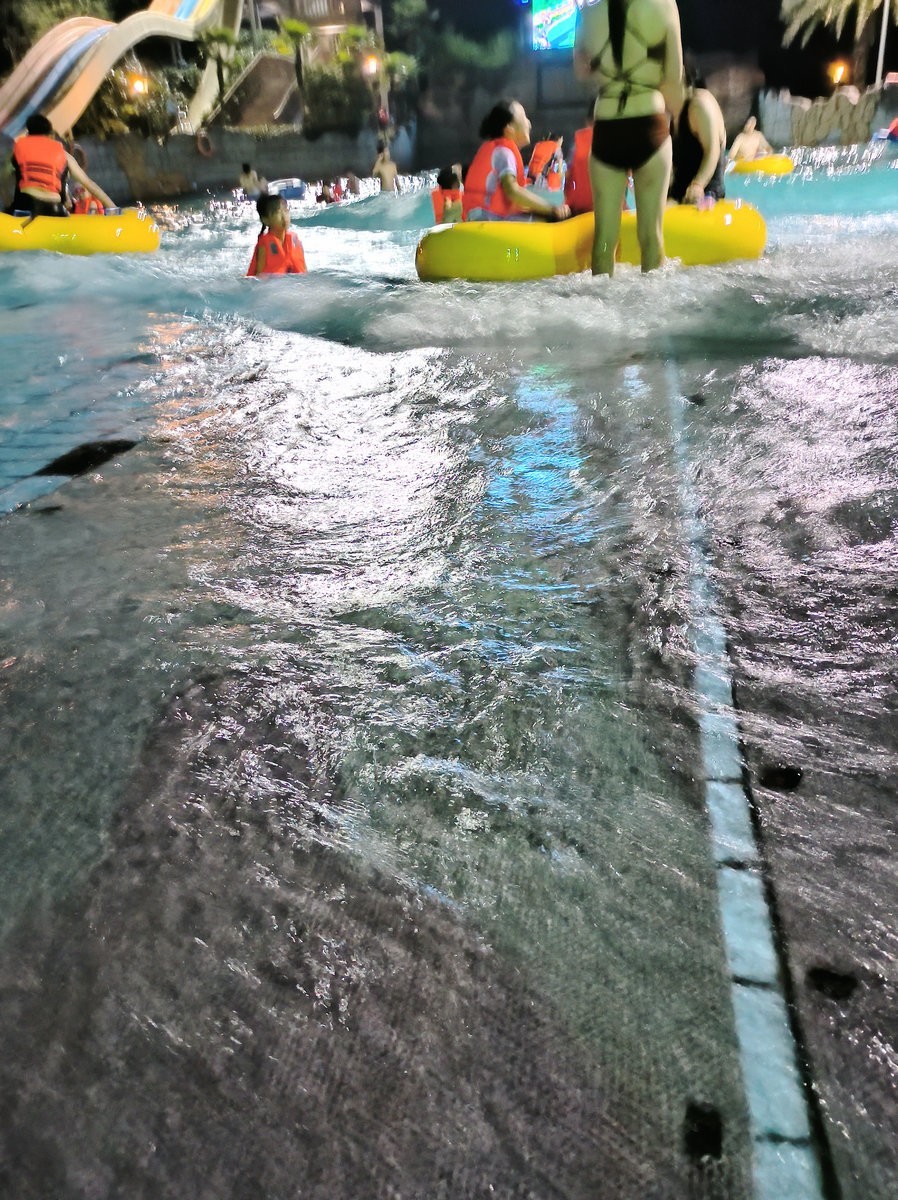 漫步星城 走街串巷（387）秋收汤 红酒醇