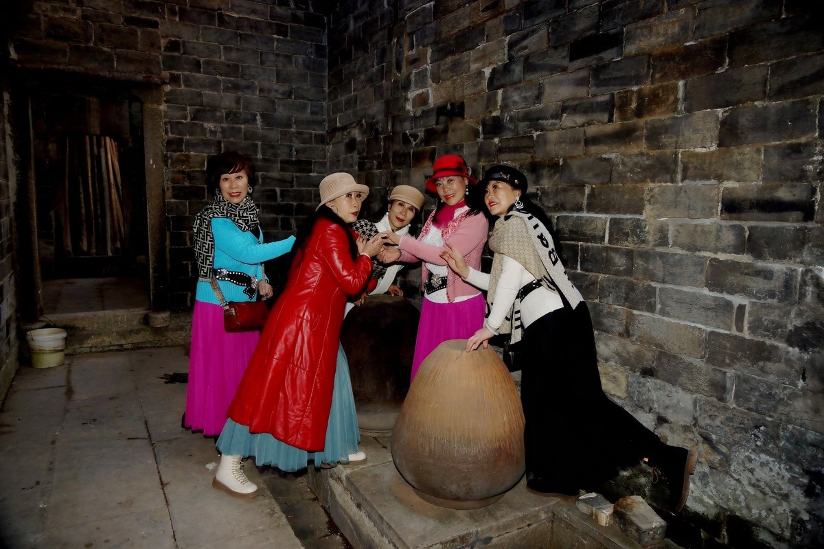 乡村旅游中的美女！