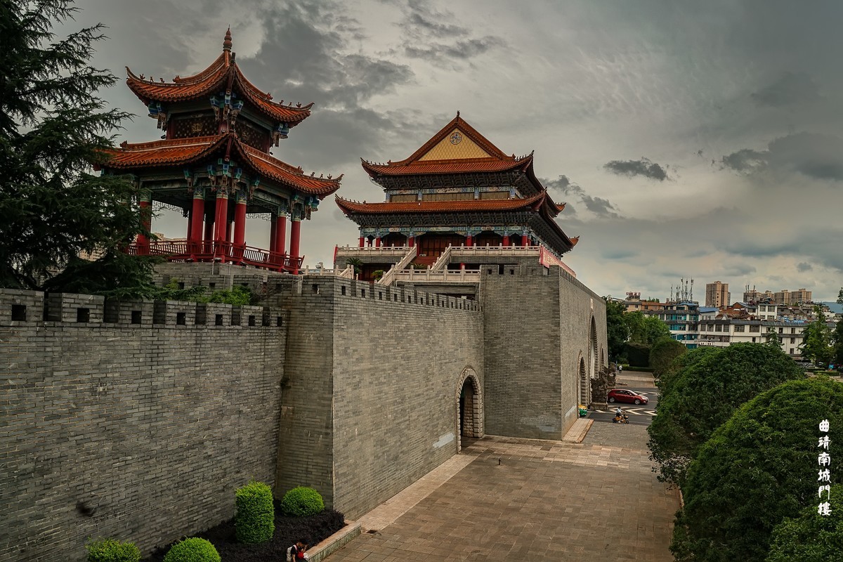 曲靖 · 南城门楼
