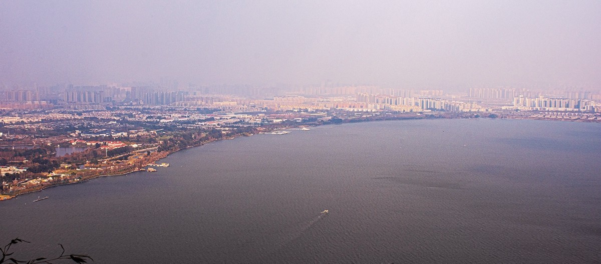 云南昆明--西山龙门【5】遥看昆明城