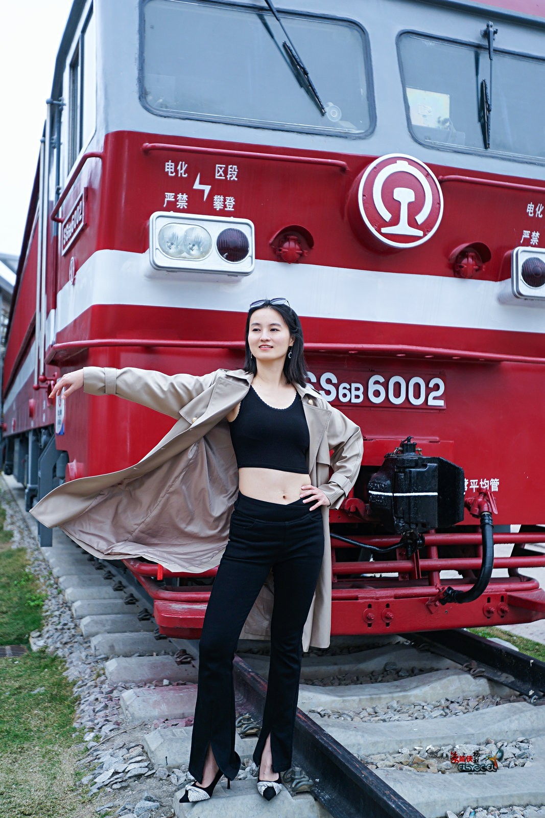 【旧机车酷女】---沛阳