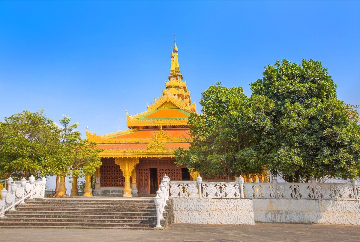 2025-04-08云南瑞丽总佛寺（一）