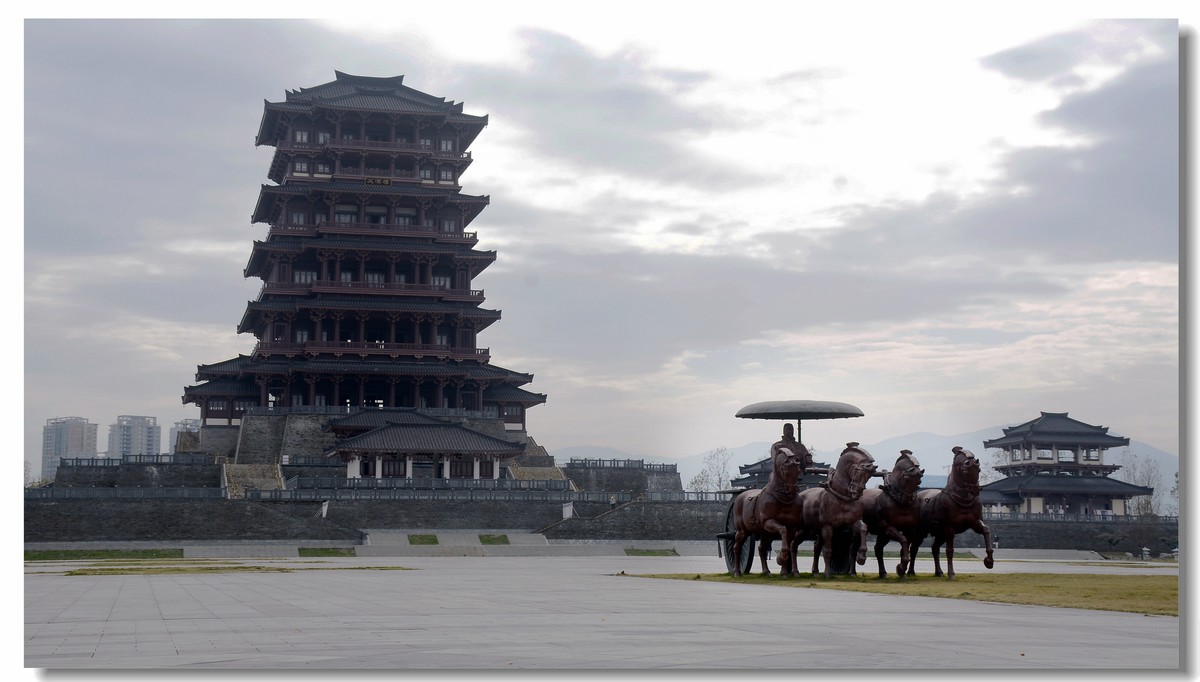 天汉楼广场（2022027）