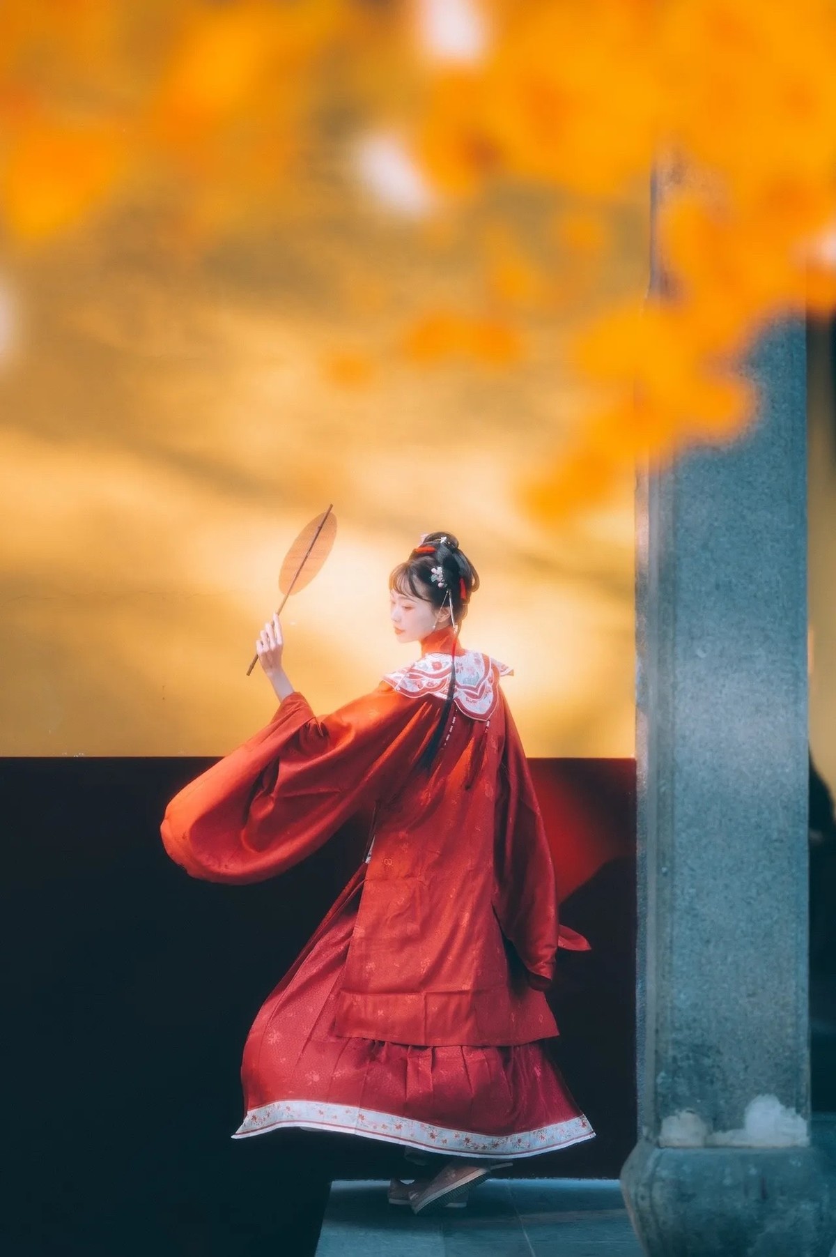 穿越时空汉服女