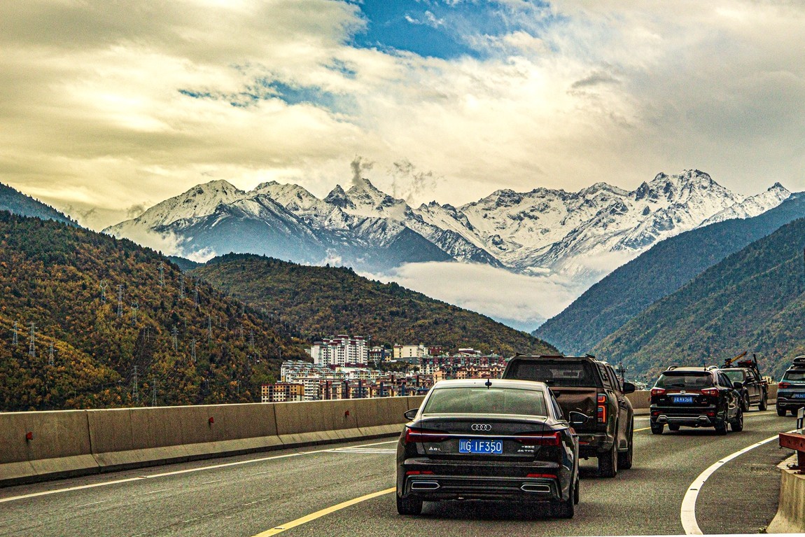 秋行川西高原沿线风光【1】