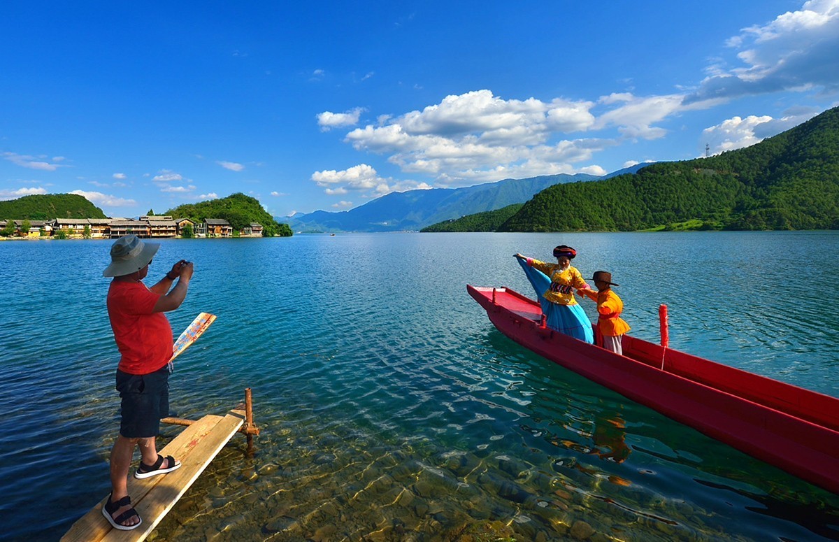 泸沽湖里格半岛
