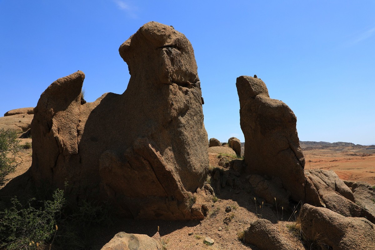 一些并不奇怪的石头