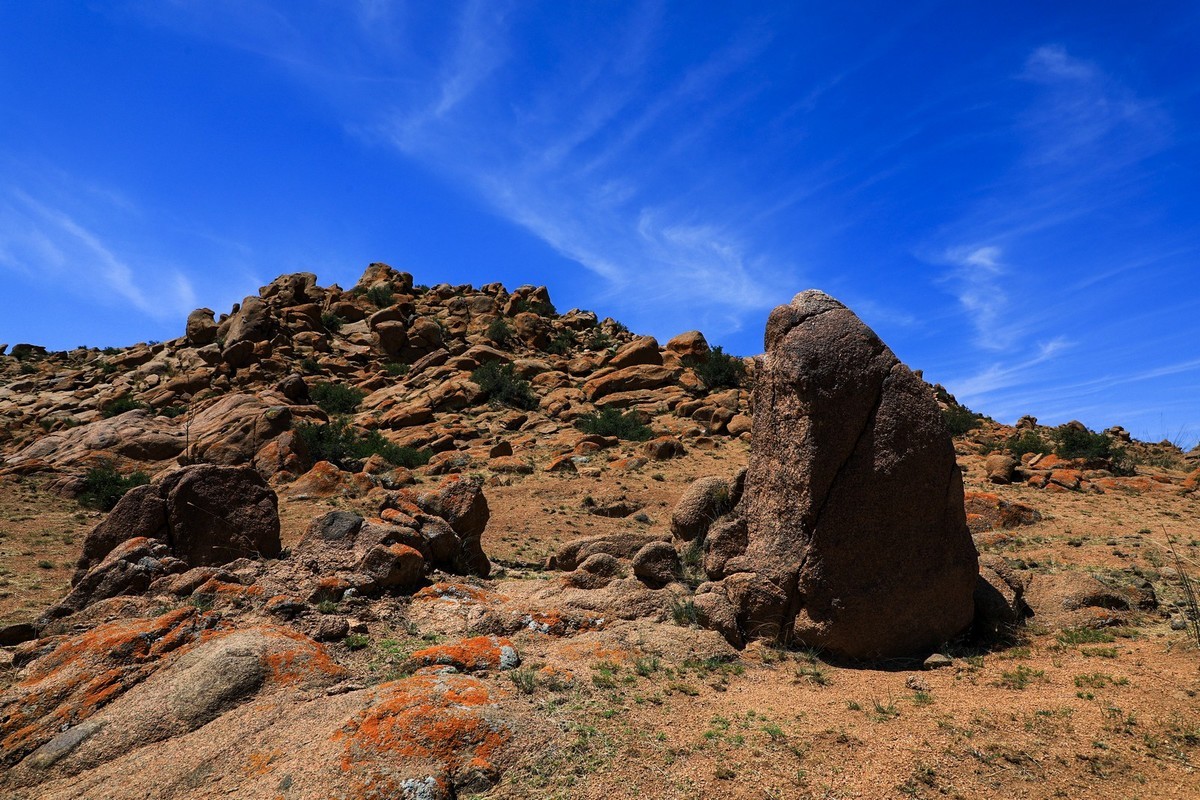 一些并不奇怪的石头