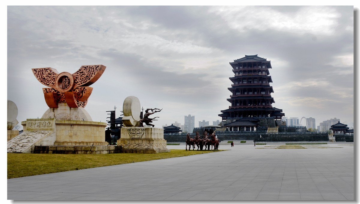 天汉楼广场（2022027）