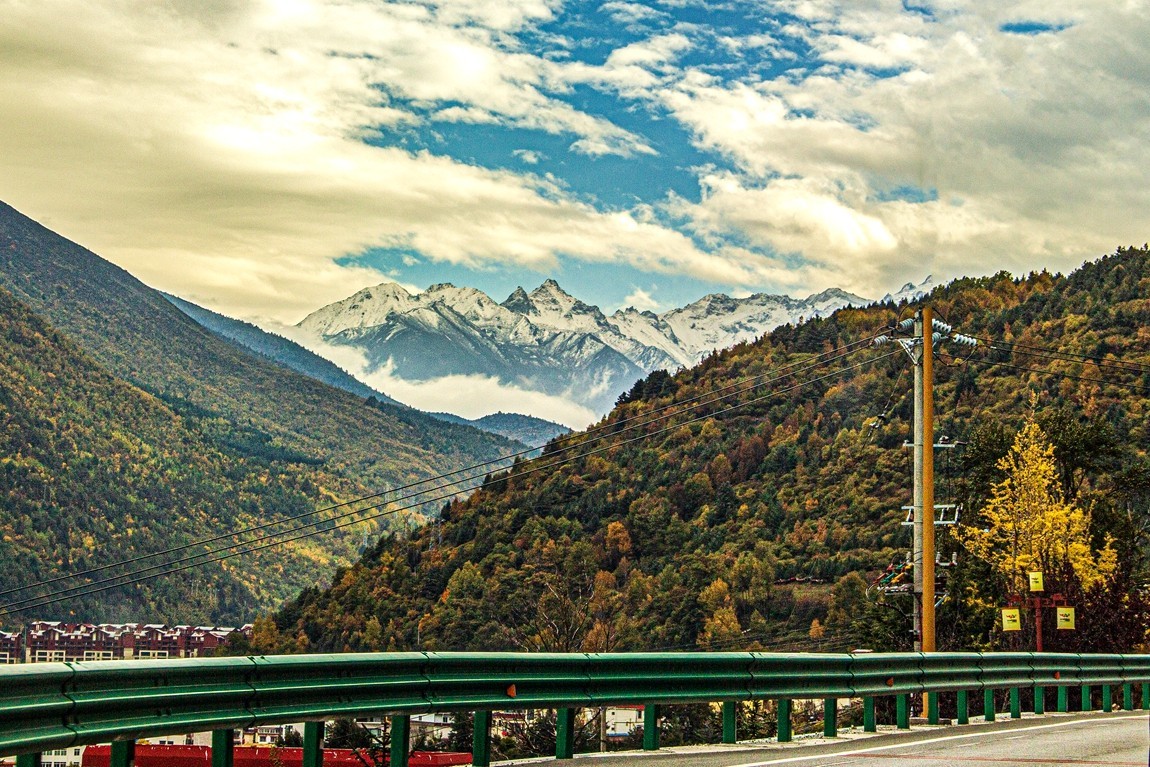秋行川西高原沿线风光【1】