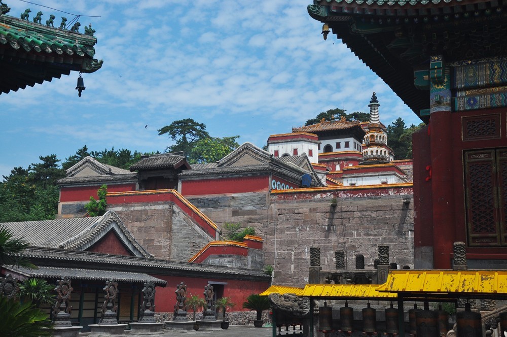 【普宁寺同名普宁寺,普宁寺牡丹地址在哪里】