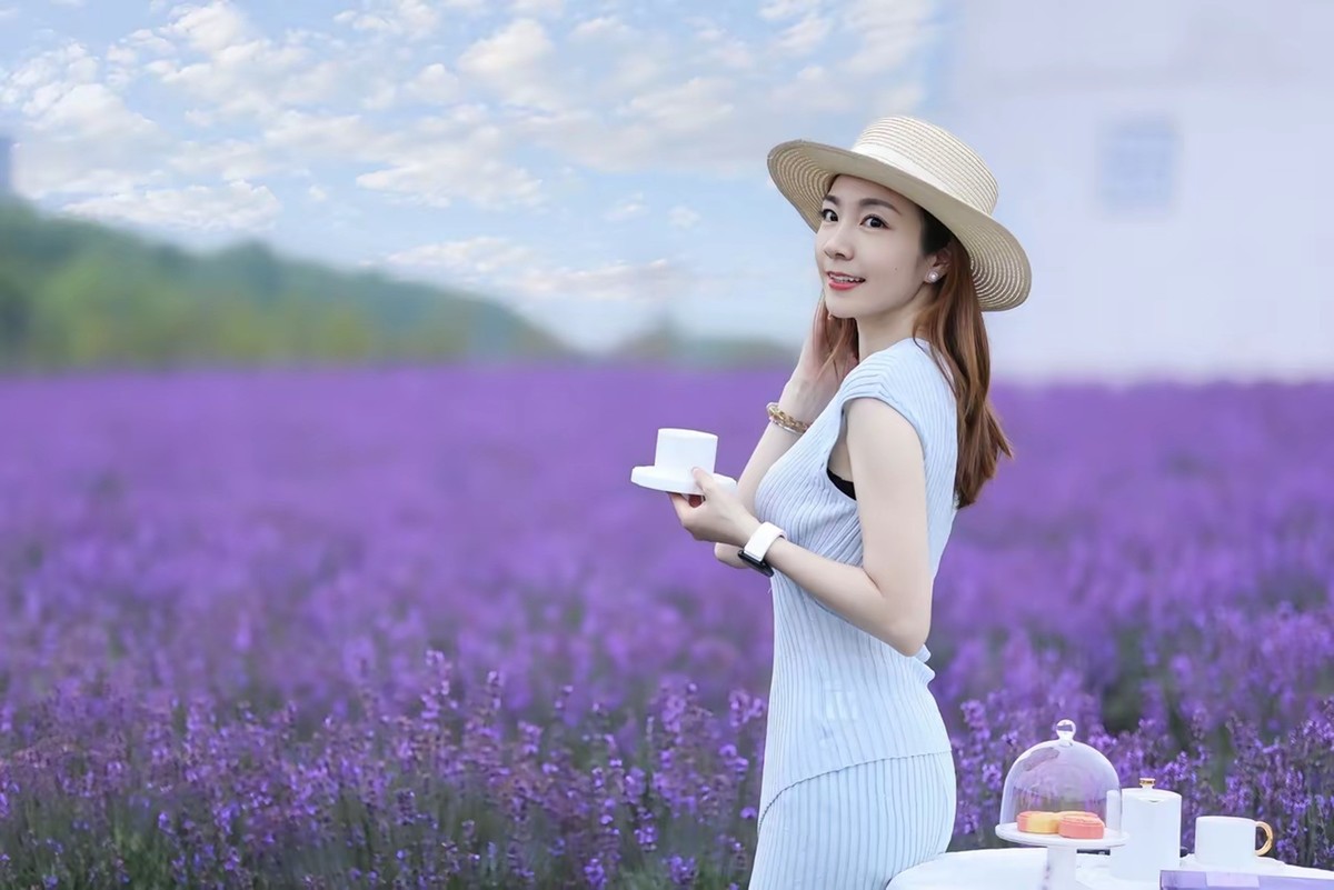 熏衣草中人像--长沙月亮岛4