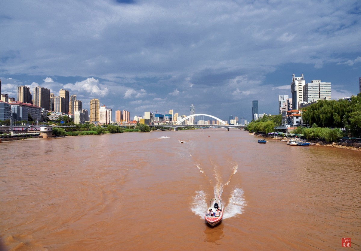 兰州（黄河铁桥、白塔山公园、黄河楼）
