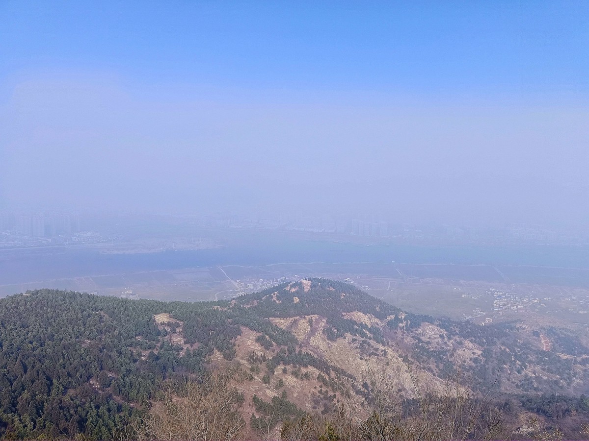 新年第一天登山望远（手机拍）