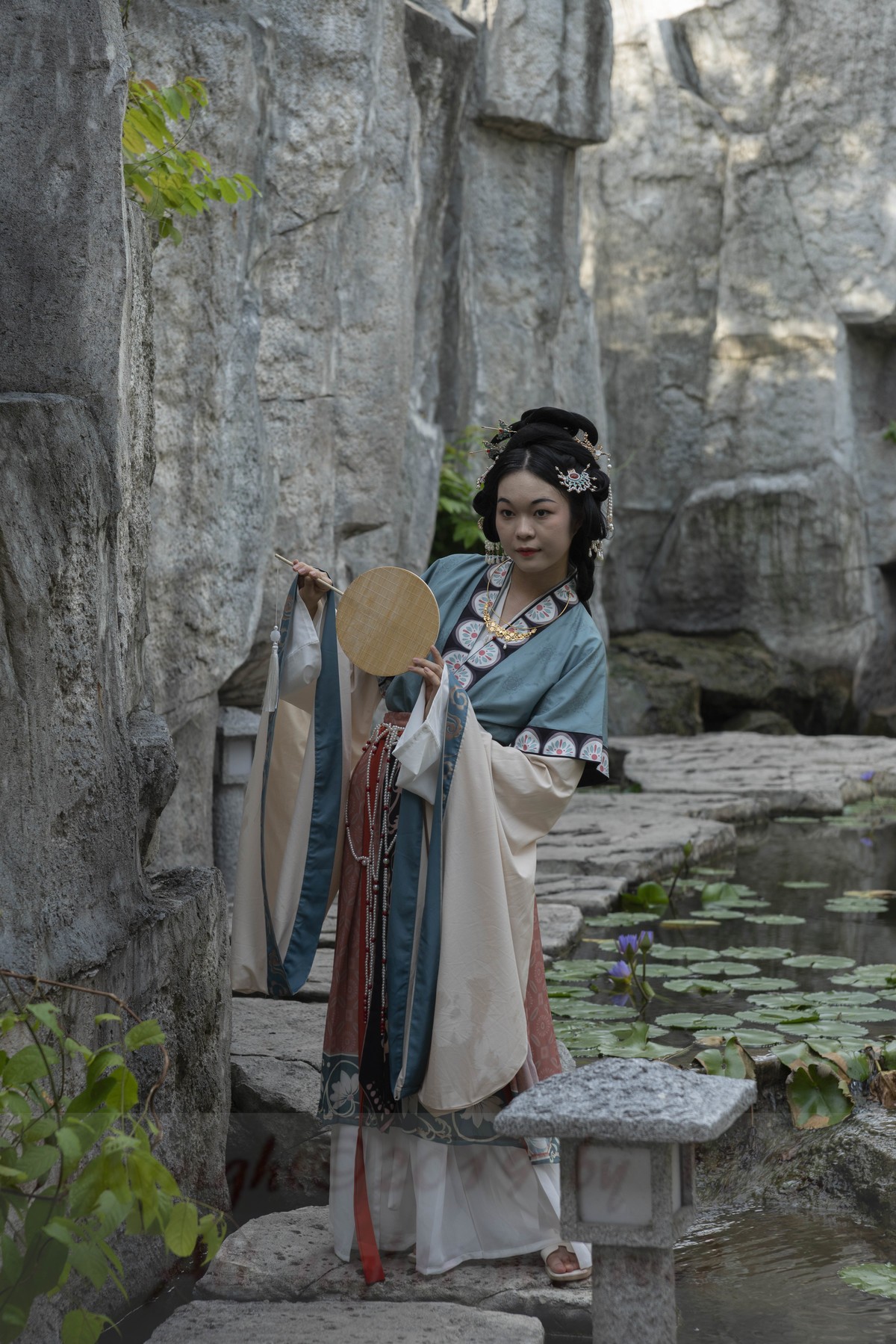 大暑时节暖洋洋