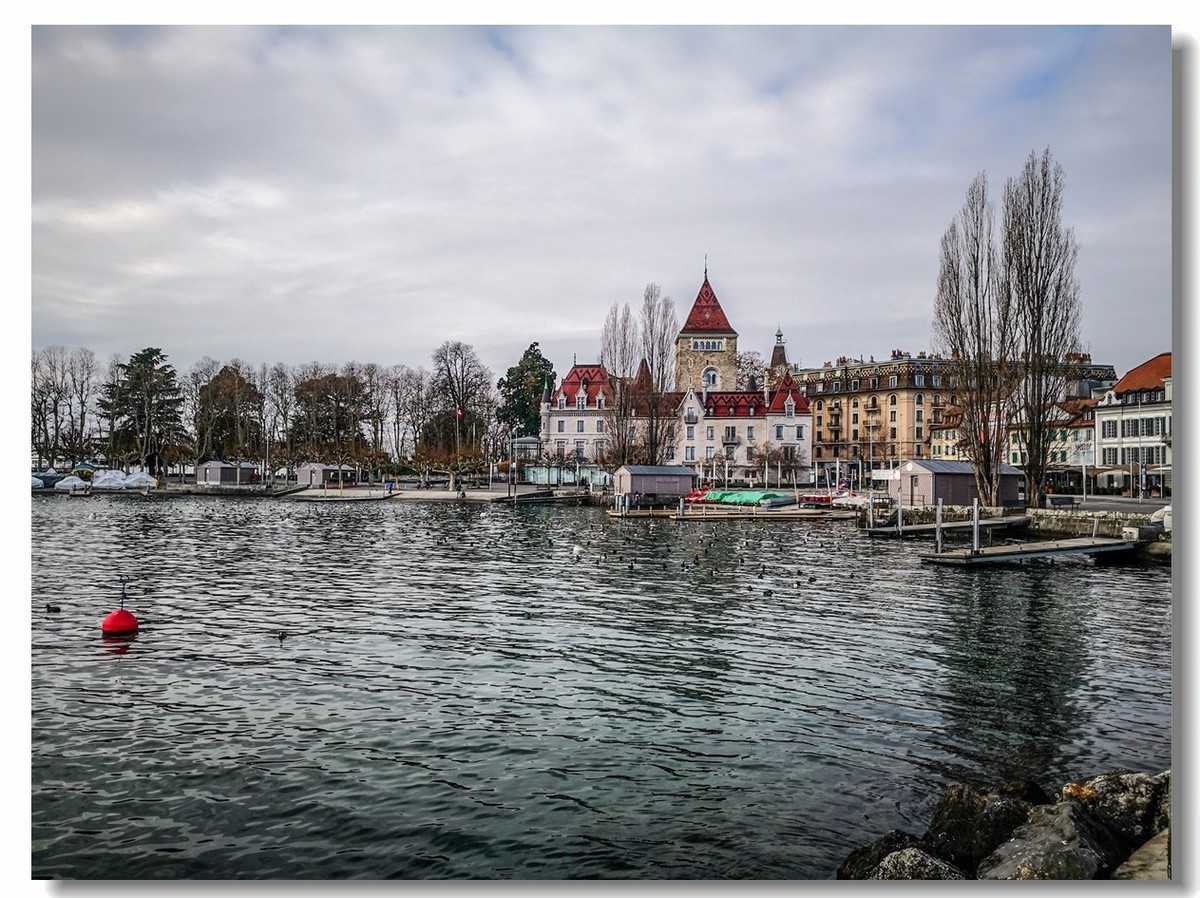 携“洛桑”花絮（瑞士）--祝杭州星空(中国)师友新年快乐！！