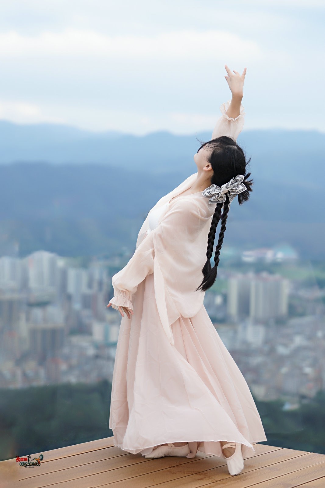 【云海少女】---佳佳