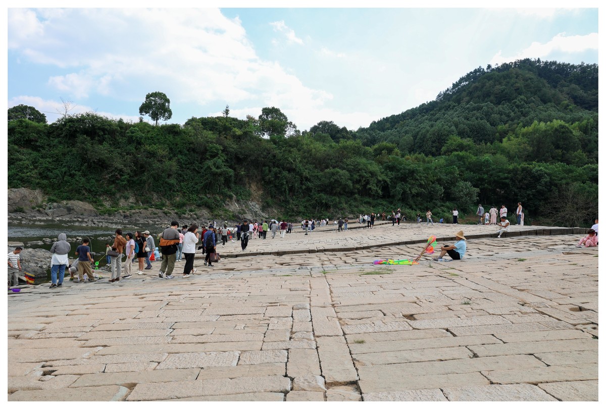 r6 24 105  国庆黄山渔梁坝渔梁村摄