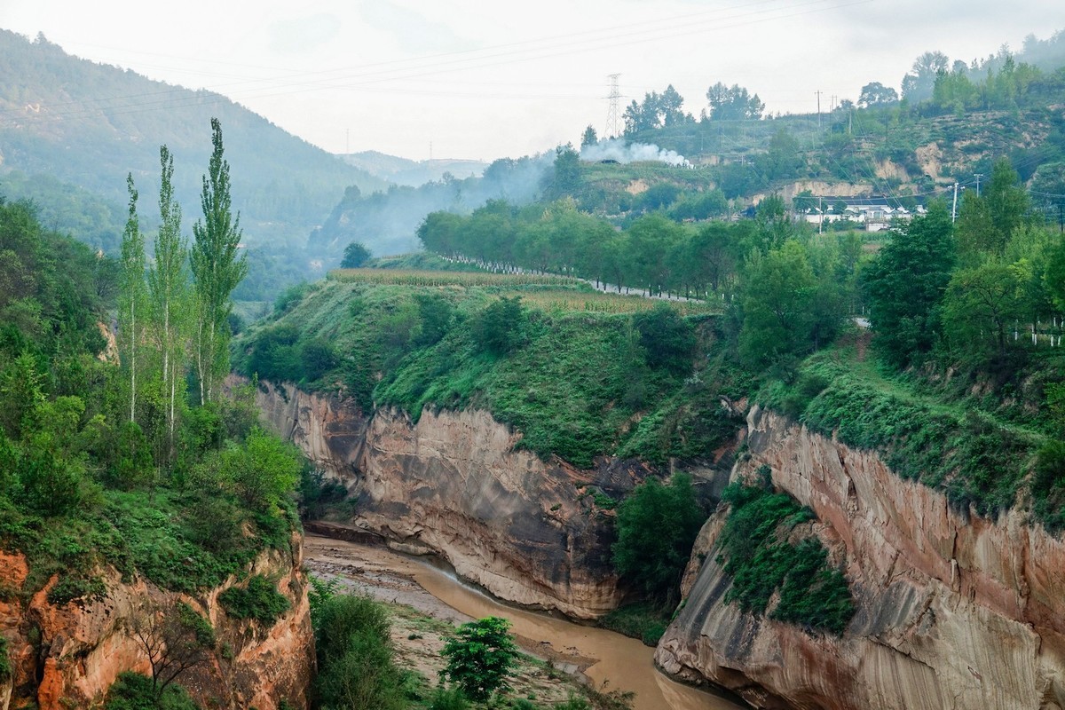 路过陕北之路上随拍