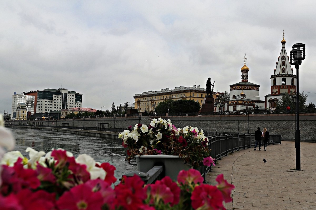 俄罗斯乌兰乌德市街拍（上）