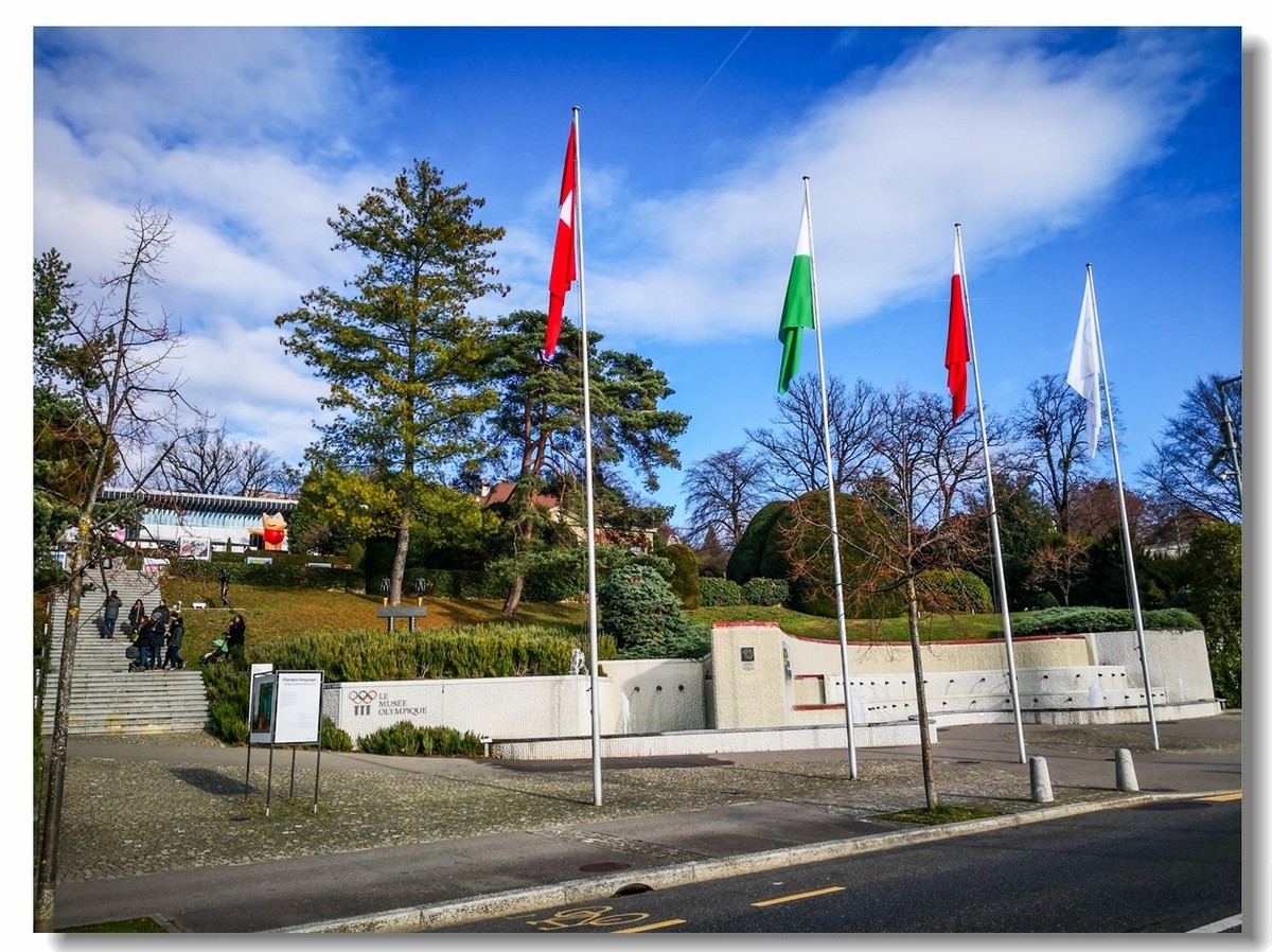 携“洛桑”花絮（瑞士）--祝杭州星空(中国)师友新年快乐！！