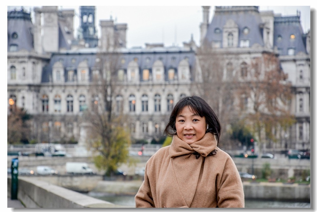 巴黎留影