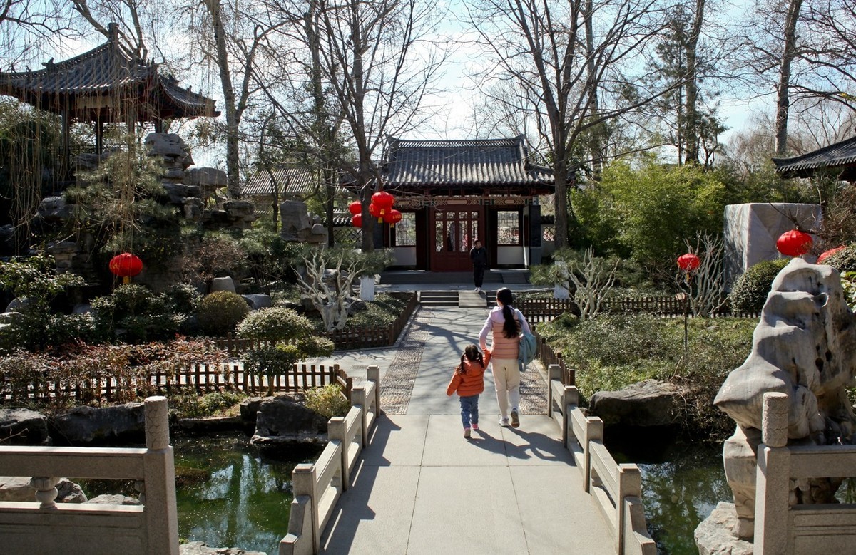 早春——趵突泉景色