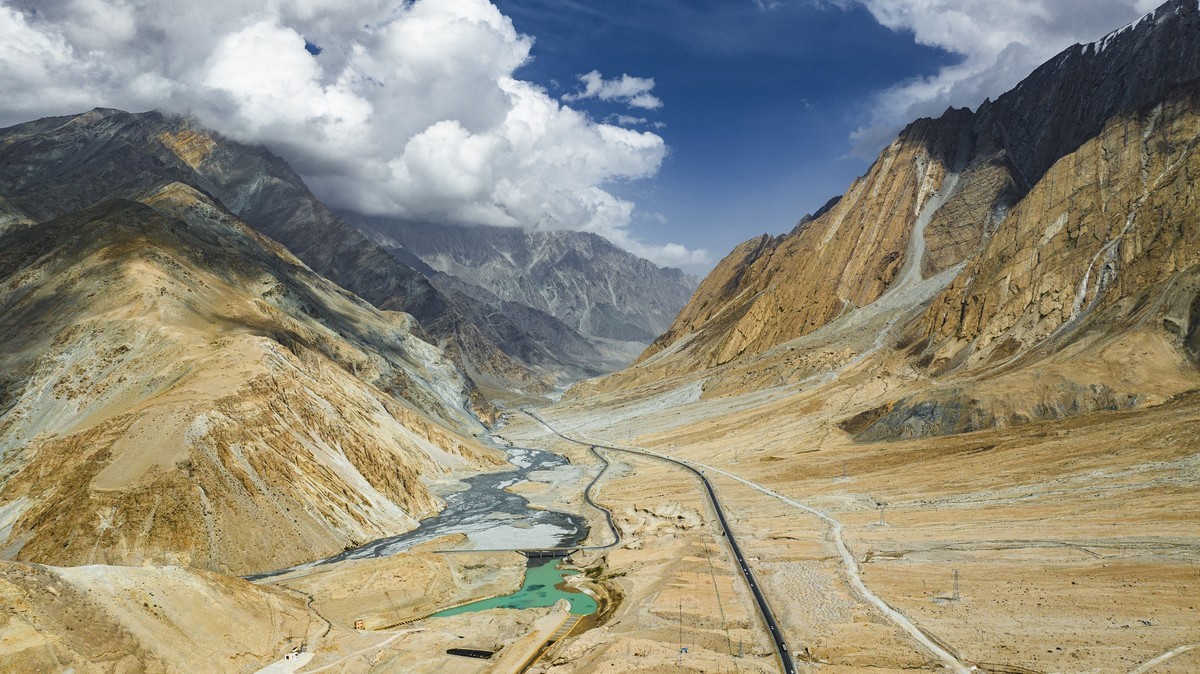 万山之结的召唤一帕米尔高原