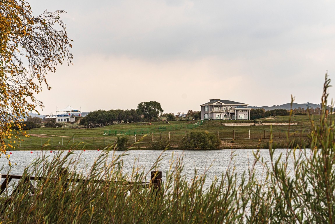 行走在--坝上草原【8】公主湖