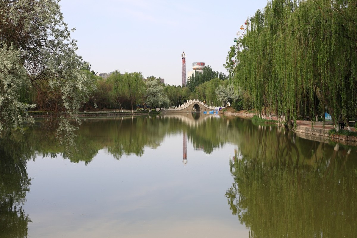 不喜微单就爱单反！