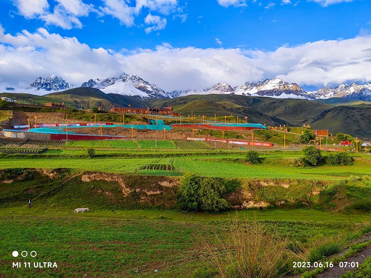 上海～成都～拉萨骑游随拍（66）雪山相伴